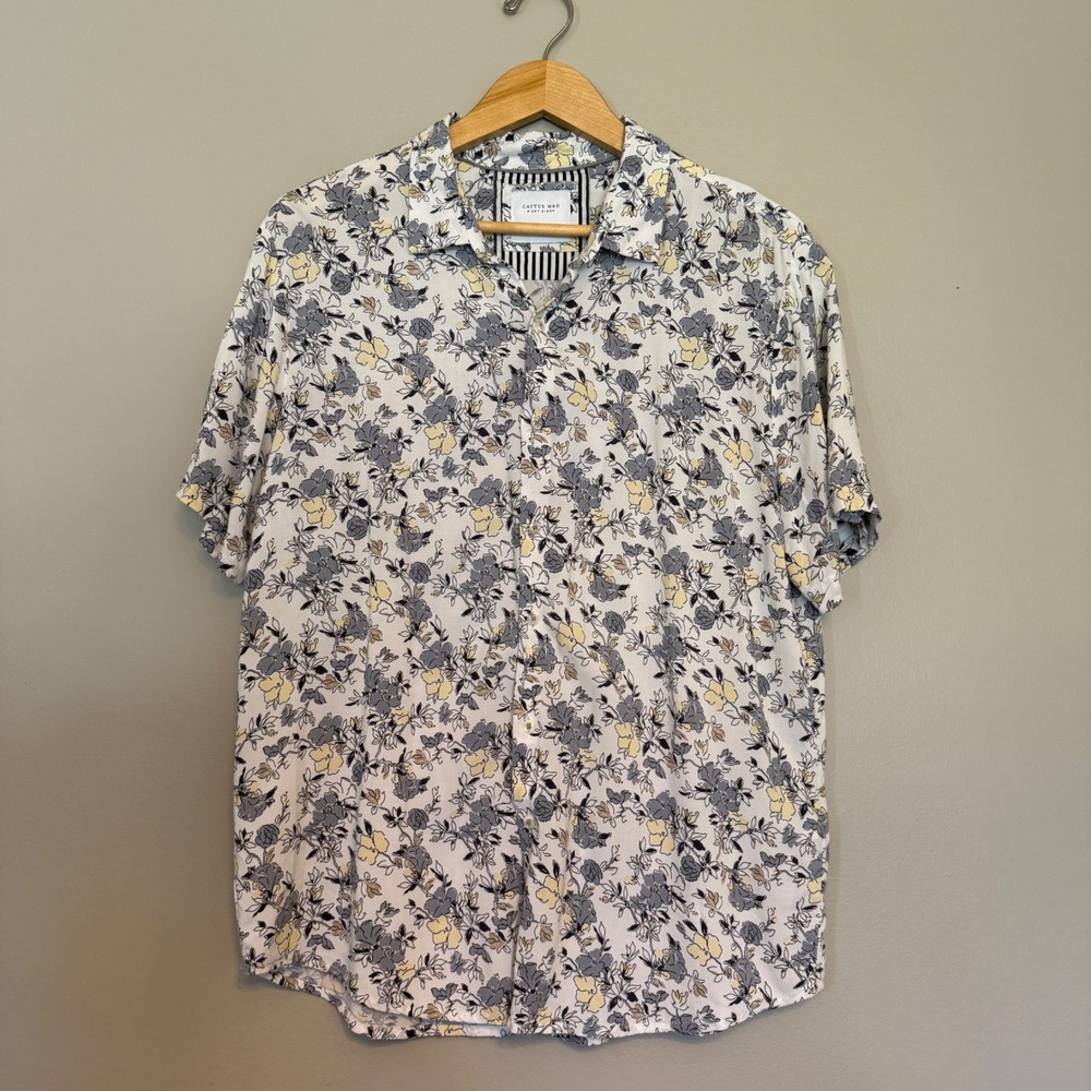 Cactus Man Ricky Singh Mens XL‎ Floral Short Sleeve Button Down Shirt White